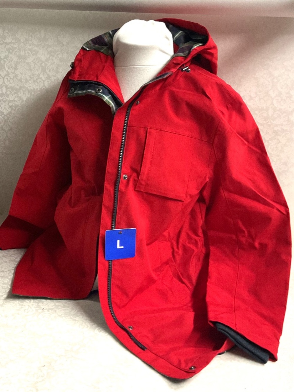 PENDLETON  Women’s Hooded Jacket raincoat Large Red. nwt